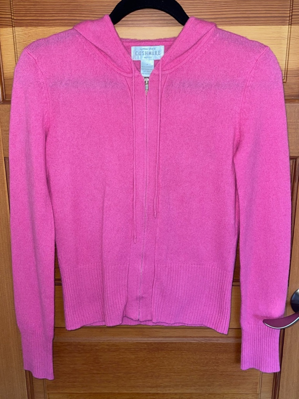 RARE - Sutton Studio Hooded Cashmere Sweater without pockets.  Fitted.